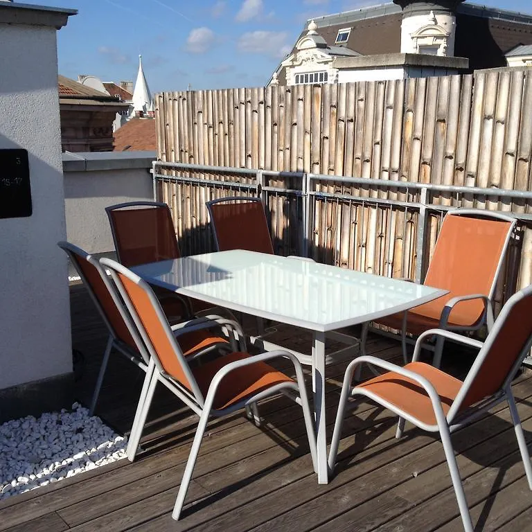 Debo Apartments Schoenbrunner Strasse - Contactless Check In Viena 0*,  Austria