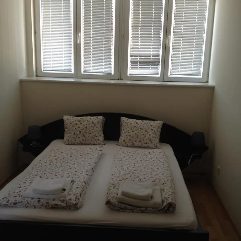Debo Apartments Schoenbrunner Strasse - Contactless Check In Vienna 0*,
